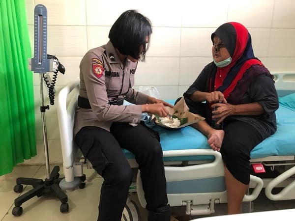kapoldasu_bantu_pengobatan_penderita_kanker_wajah