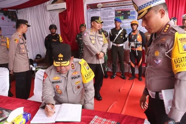 kapoldasu_pastikan_pengamanan_nataru_optimal_di_kawasan_danau_toba