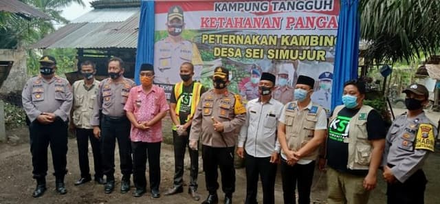 kapolres_batu_bara_harapkan_desa_tangguh_covid_19_bermanfaat_bagi_masyarakat