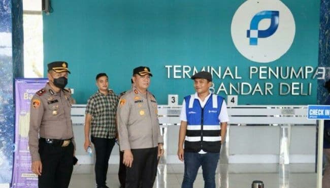 kapolres_pelabuhan_belawan_cek_kesiapan_pengamanan_arus_mudik_di_dermaga_bandar_deli