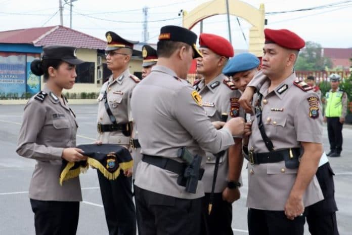kapolres_pelabuhan_belawan_pimpin_sertijab_kasat_lantas_dan_kasat_narkoba