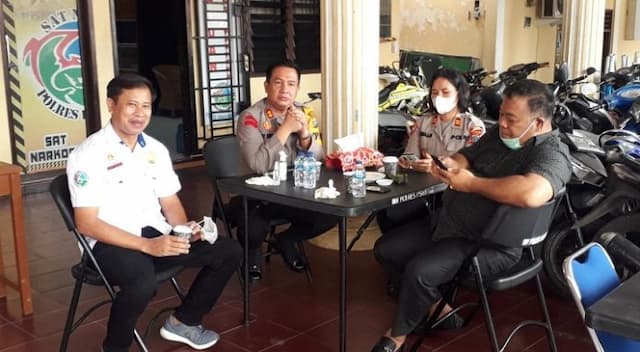 kapolres_siantar_tantang_wartawan_ikut_nangkap_narkoba_dikasih_hadiah_rp40_juta
