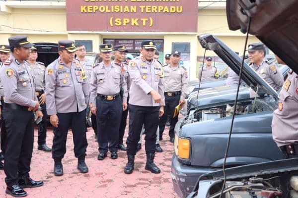 kapolres_tanjungbalai_cek_kendaraan_dinas_untuk_kesiapan_pengamanan_pemilu
