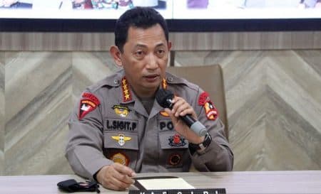 kapolri_jika_pimpinan_tak_bisa_perbaiki_bawahan_saya_copot