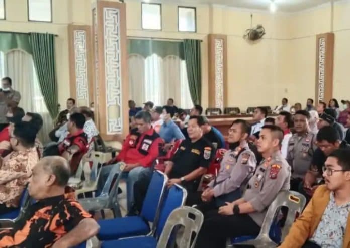 kapolsek_jajaran_polres_tebing_tinggi_ikut_sosialisasi_peran_ormas_dalam_pemilu