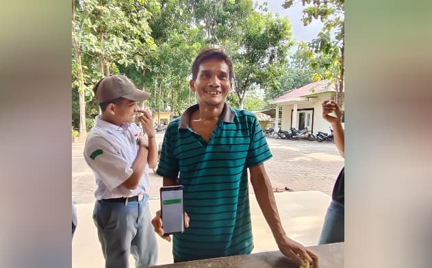 karyawan_pt_pulahan_seruai_antusias_aktivasi_jamsostek_mobile