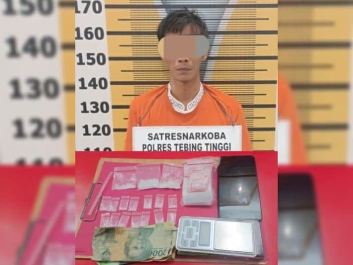 karyawan_swasta_nyambi_edarkan_sabu_ditangkap_polres_tebing_tinggi