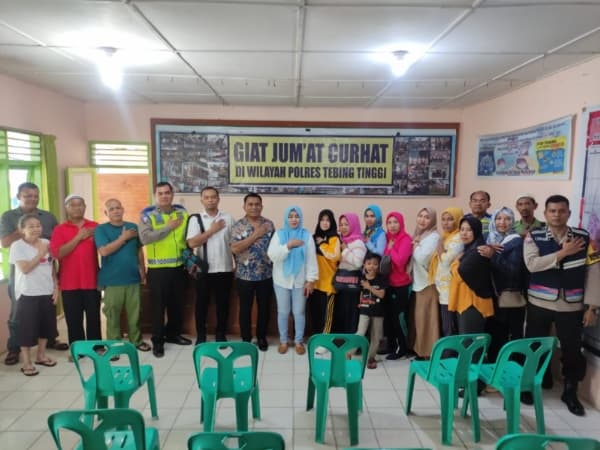kasat_narkoba_ajak_warga_tebing_tinggi_jadi_polisi_dalam_diri_sendiri