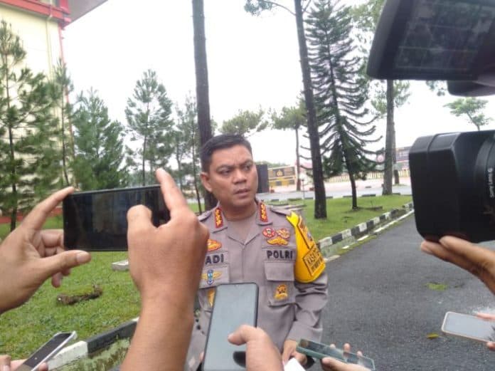 kasus_dugaan_suap_pppk_kadisdik_madina_polda_sumut_irit_bicara
