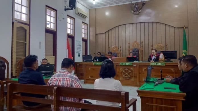 kasus_korupsi_ipal_mantan_kadis_lhk_sumut_divonis_12_bulan
