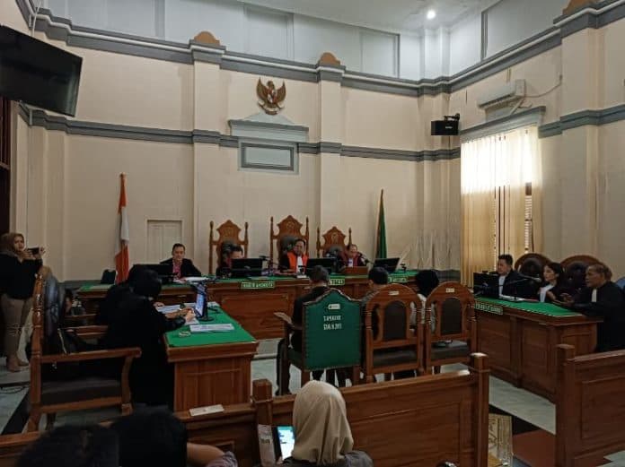 kasus_korupsi_mahad_uin_sumut_mantan_kepala_pusbangnis_dan_stafnya_dituntut_65_tahun
