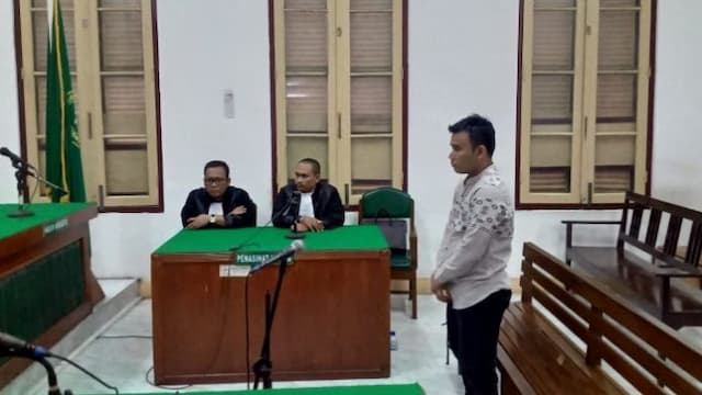 kasus_pemerasan_caleg_anggota_bawaslu_medan_nonaktif_divonis_15_tahun_penjara