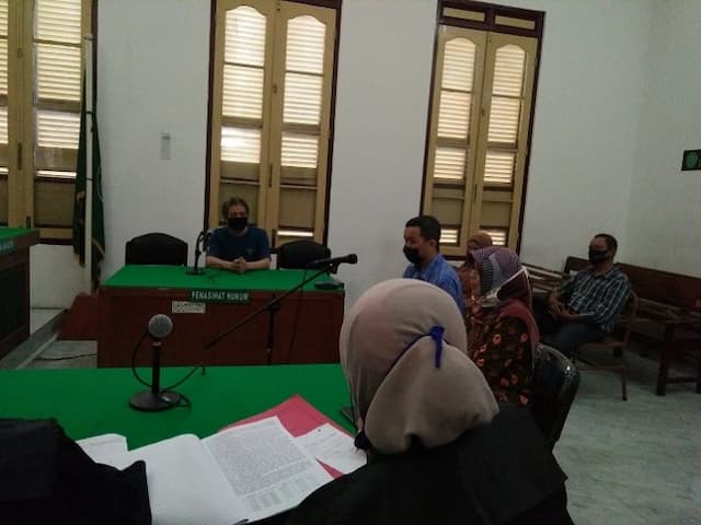 kasus_pengemplang_pajak_rp19_miliar_hakim_tegur_saksi_dari_kpp_medan_polonia