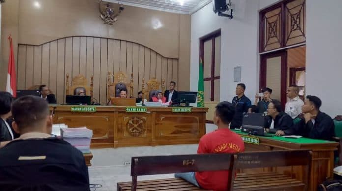kasus_penggelembungan_suara_pemilu_2024_tiga_oknum_ppk_medan_timur_disidang