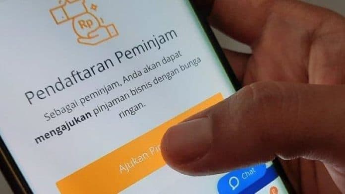 kasus_pinjol_masih_marak_pengamat_ekonomi_masyarakat_perlu_edukasi