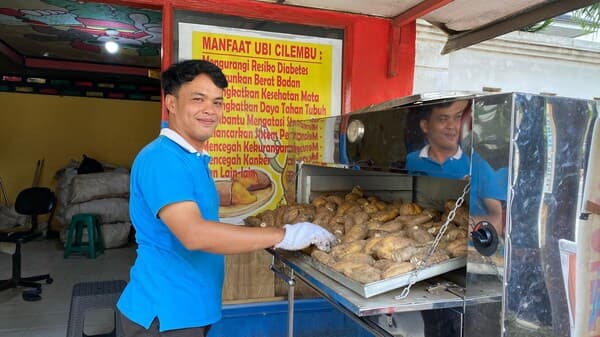 kaya_nutrisi_ubi_bakar_cilembu_milik_benaso_laris_di_medan