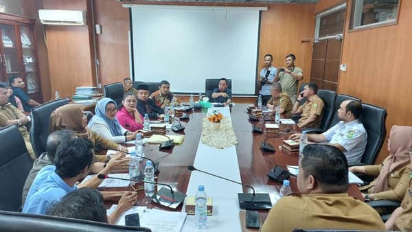 kbm_di_smpn_15_tak_kondusif_dprd_medan_minta_disdikbud_evaluasi_kepsek_dan_guru