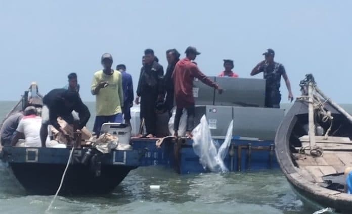 kecelakaan_di_perairan_sergai_nahkoda_kapal_kargo_diperiksa