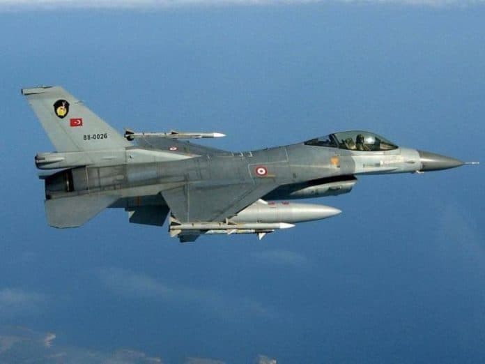 kecelakaan_pesawat_latihan_militer_turki_tewaskan_dua_pilot