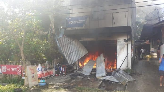 kedai_kelontong_di_siantar_ludes_terbakar_dua_korban_meninggal_dunia