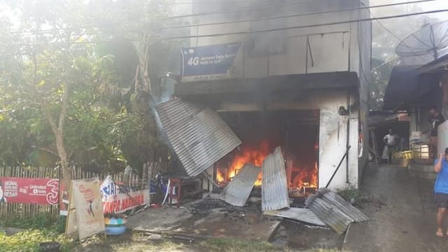 kedai_kelontong_di_siantar_ludes_terbakar_dua_korban_meninggal_dunia