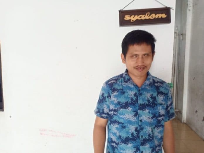 kehidupan_tunanetra_siantar_berprofesi_tukang_pijat_ngamen
