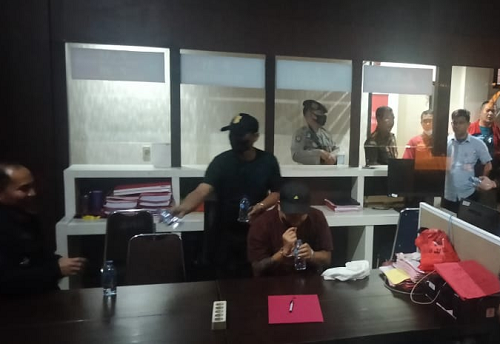 kejari_medan_eksekusi_mantan_bos_elektra_ke_rutan_tanjung_gusta