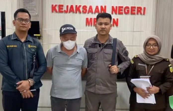 kejari_medan_jemput_paksa_terpidana_kasus_penipuan_rp315_juta_untuk_dieksekusi_2_tahun_penjara