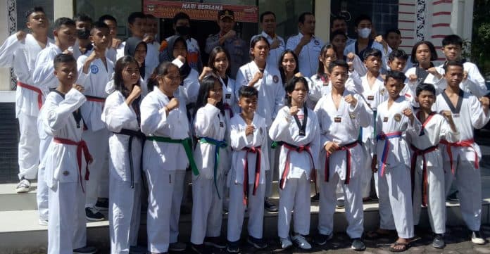 kejurwilsu_di_medan_29_atlet_taekwondo_siantar_target_raih_5_medali_emas