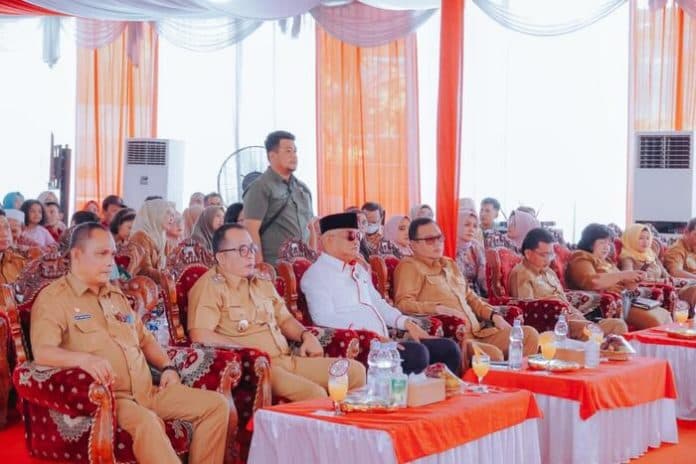 kelurahan_terbaik_sumut_2023_berinovasi_kembangkan_produk_umkm_aulia_rachman_berterima_kasih