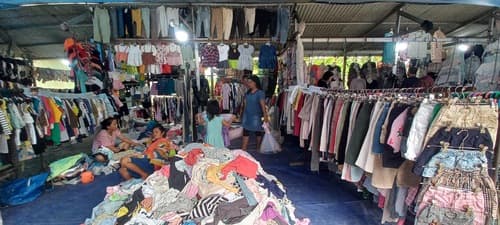 kembali_ke_kampung_halaman_lulusan_bidan_pilih_jualan_monza