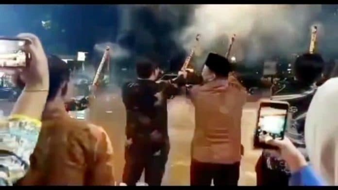 kembang_api_meledak_di_tangan_wabup_kaur_kehilangan_3_jari