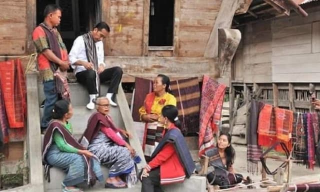 kementerian_pupr_siap_benahi_kampung_ulos_huta_raja