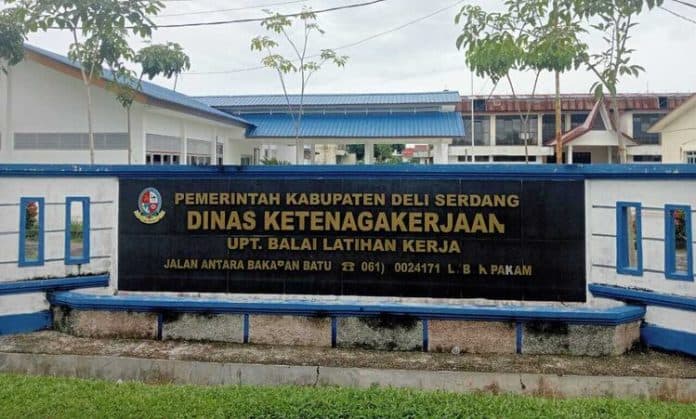 kepala_blk_disnaker_deli_serdang_diduga_jarang_ngantor
