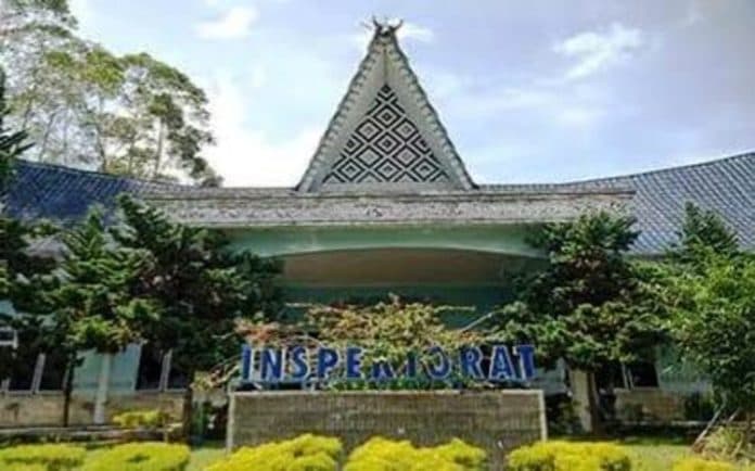 kepala_inspektorat_simalungun_terkesan_tutupi_informasi_oknum_pangulu_diduga_berbuat_mesum