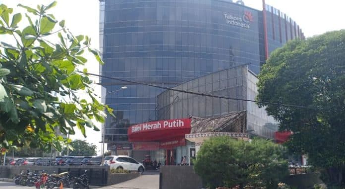 kerugian_negara_korupsi_pembangunan_gedung_balei_merah_putih_rp5_miliar_lebih