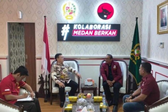 ketua_dprd_medan_harap_pemuda_nias_tingkatkan_harmonisasi_kebangsaan