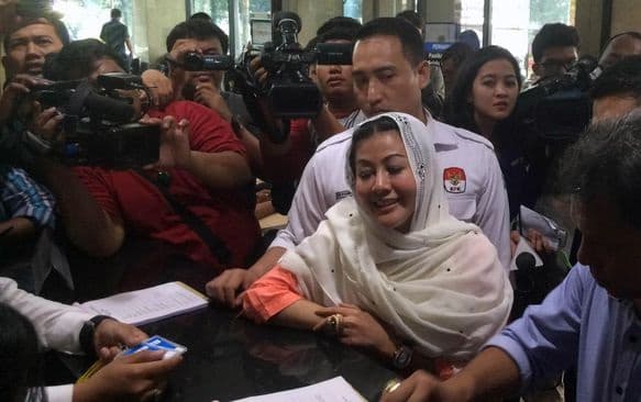 ketua_kpu_dilaporkan_ke_dkpp_soal_dugaan_pelecehan_seks_terhadap_wanita_emas
