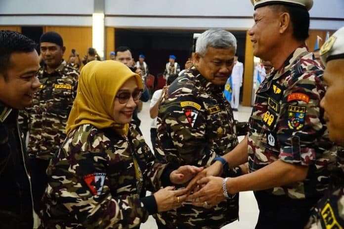 khairuddin_sitorus_lantik_pengurus_fkppi_labuhanbatu_semakin_hebat