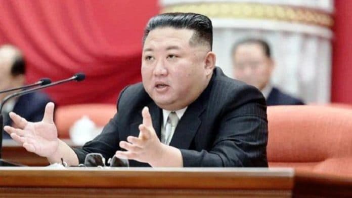 kim_jong_un_wajib_dipanggil_ayah_yang_terhormat_dianggap_belum_layak