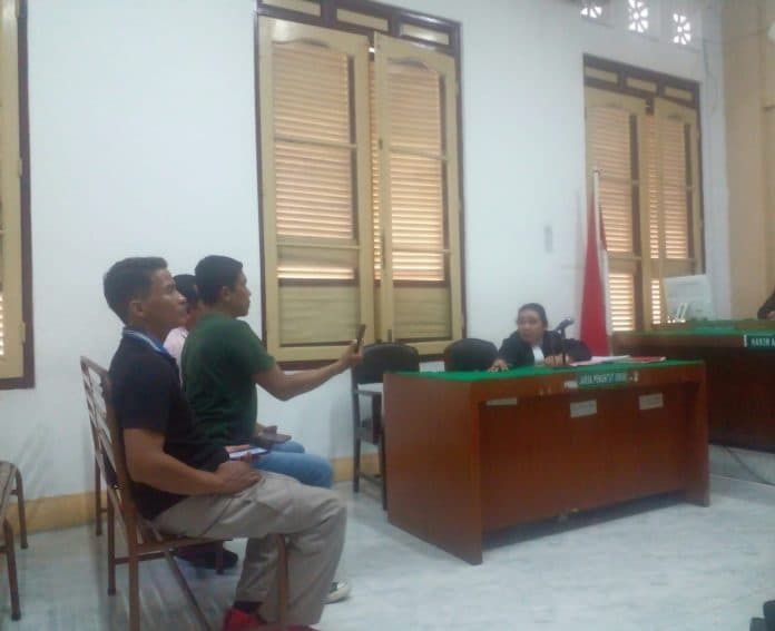 kirim_sabu_dan_ekstasi_via_kantor_pos_ke_nias_warga_sunggal_diadili