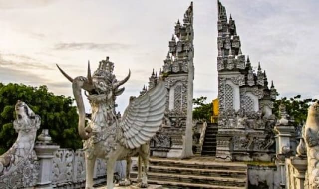kisah_singkat_mengenai_kekuasaan_raja_kudungga_pada_kerajaan_kutai