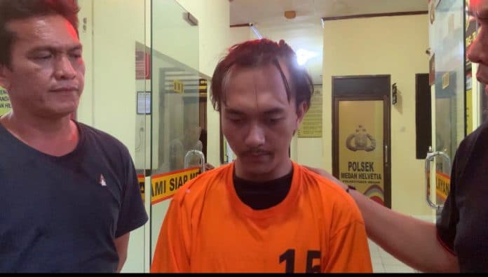 klaim_ada_kenalan_pria_di_medan_nekat_selundupkan_ganja_pakai_roti_dan_kitab_suci
