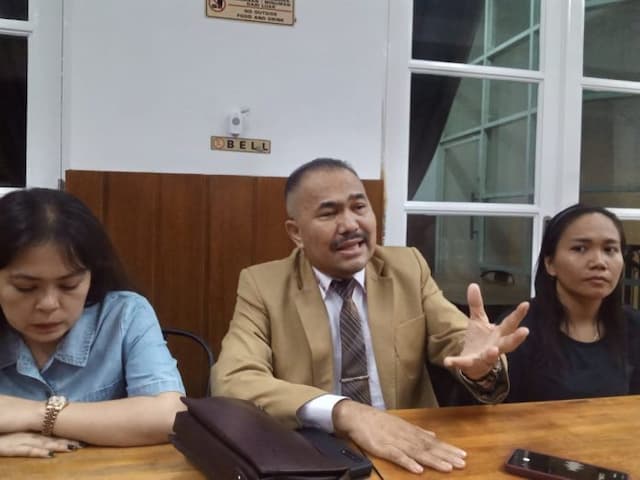 kliennya_dimintai_uang_rp300_juta_pengacara_kamaruddin_simanjuntak_akan_laporkan_jpu