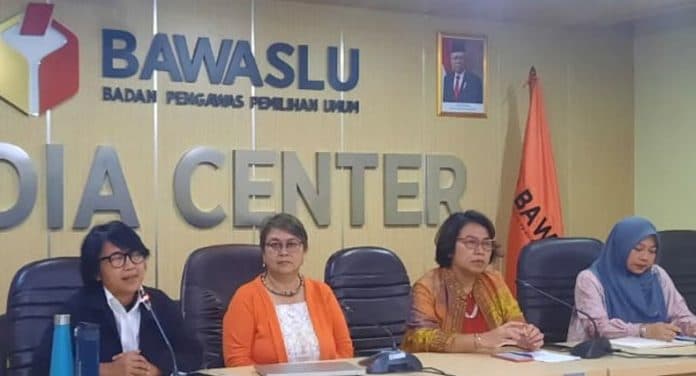 koalisi_masyarakat_antikorupsi_meminta_bawaslu_pastikan_lpsdk_diatur_oleh_kpu