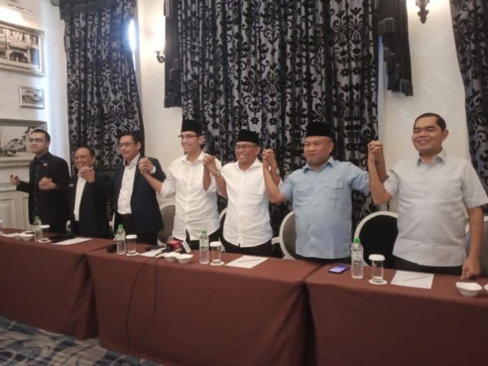 koalisi_nasdem_gerindra_residu_soal_pilpres_sudah_usai_saatnya_bersatu_di_pilkada