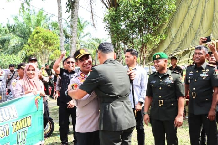 komandan_yonif_126_kc_kaget_kapolres_batu_bara_geruduk_markasnya