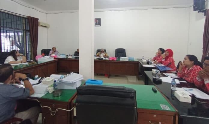 komisi_iii_dprd_siantar_pertanyakan_anggaran_rp800_juta_untuk_survei_rumah_masyarakat