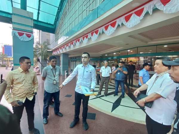 komisi_iii_pertanyakan_sistem_perpanjangan_sewa_medan_mall