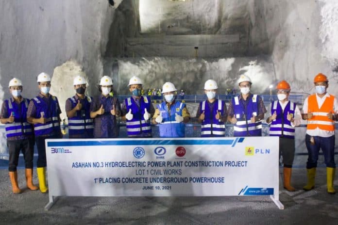 komitmen_pengembangan_ebt_pln_bangun_plta_asahan_3_di_sumut
